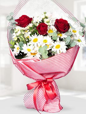 3 kırmızı gül papatya buket