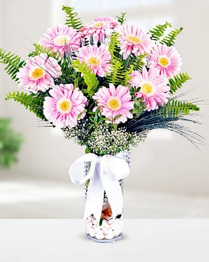 9 pembe gerbera vazo